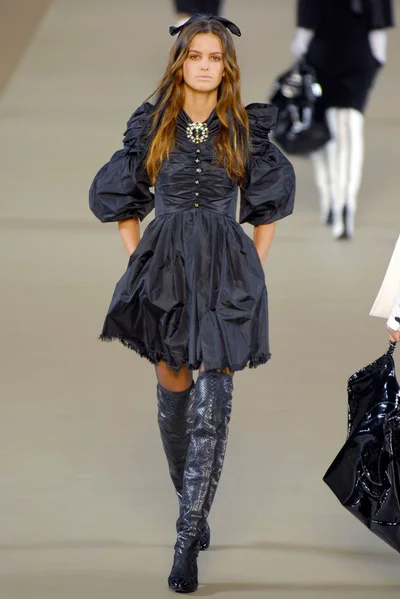 Look 24